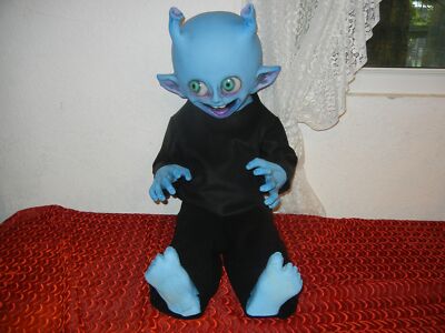 RARE 3' SPACE ALIEN DOLL FIGURE HALLOWEEN HORROR DISPLAY PROP - COOL 3 ...