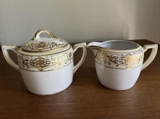 Noritake Christmas Ball Creamer & Sugar Flat Handle Green Mark 16034 43061