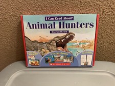Scholastic: Read and Learn Boxed Activity Set, I Can Read About Animal Hunters