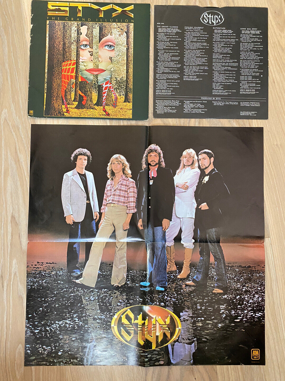 STYX The Grand Illusion 1977 Vinyl SP-4637 with Poster