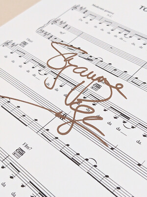 SUZANNE VEGA Tom's Diner SIGNED 8.5x11