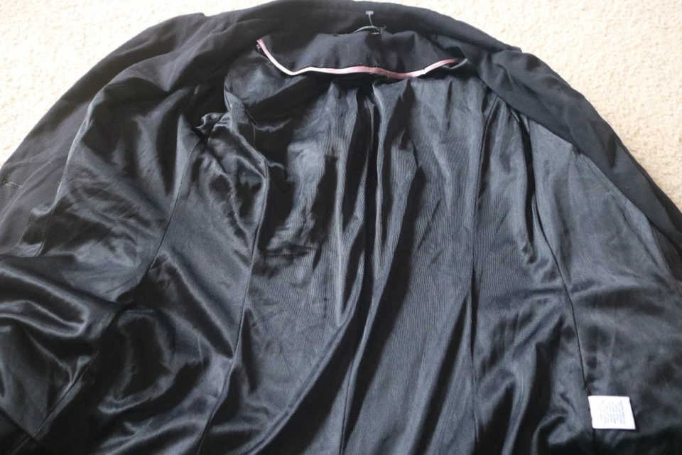 Blazer para mujer Maurices negro botón liso talla M mediano Foto 4 de 4