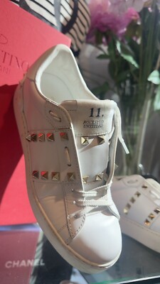 スニーカー VALENTINO GARAVANI Woman Sneakers White 6W2S0IG5RDG 0BO Valentino Garavani Rockstud Untitled Flatform Sneakers
