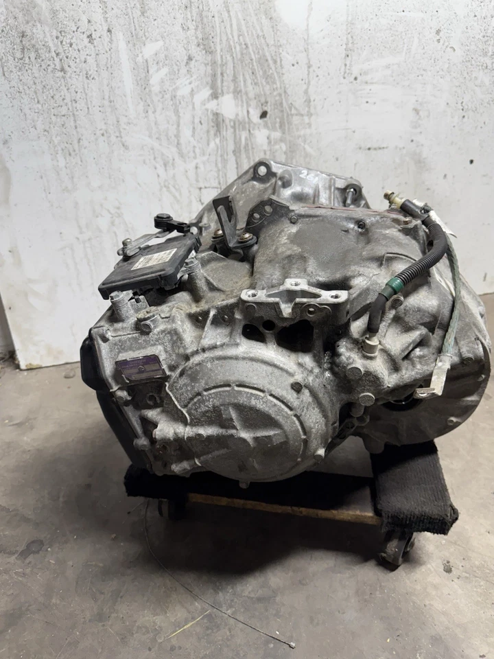 2016 - 2019 BMW X1 F48 OEM 2.0L AWD AUTOMATIC TRANSMISSION ASSEMBLY *LOW MILES* - Image 4 of 4