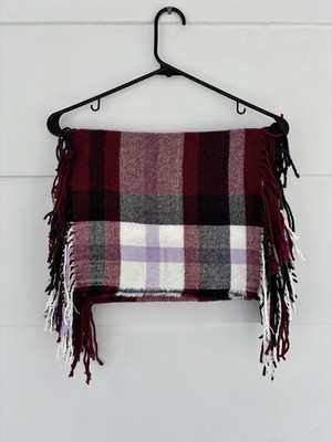 American Eagle Outfitters Long Plaid Scarf Wrap Tassel Fringe Black Red Cozy