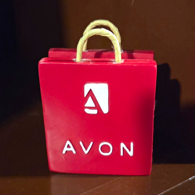 Avon Happy Holidays Business Card Holder Red Desk Accessory MPN AVON 2006
