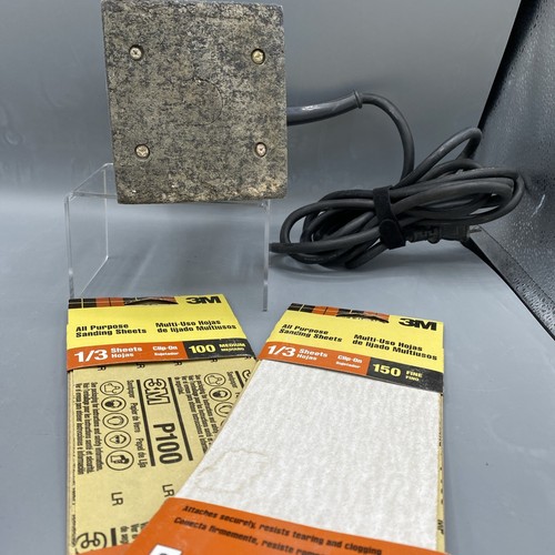 Makita Schlichtschleifer Modell B04510 mit 2 Packungen Schleifpapier - Bild 3 von 3