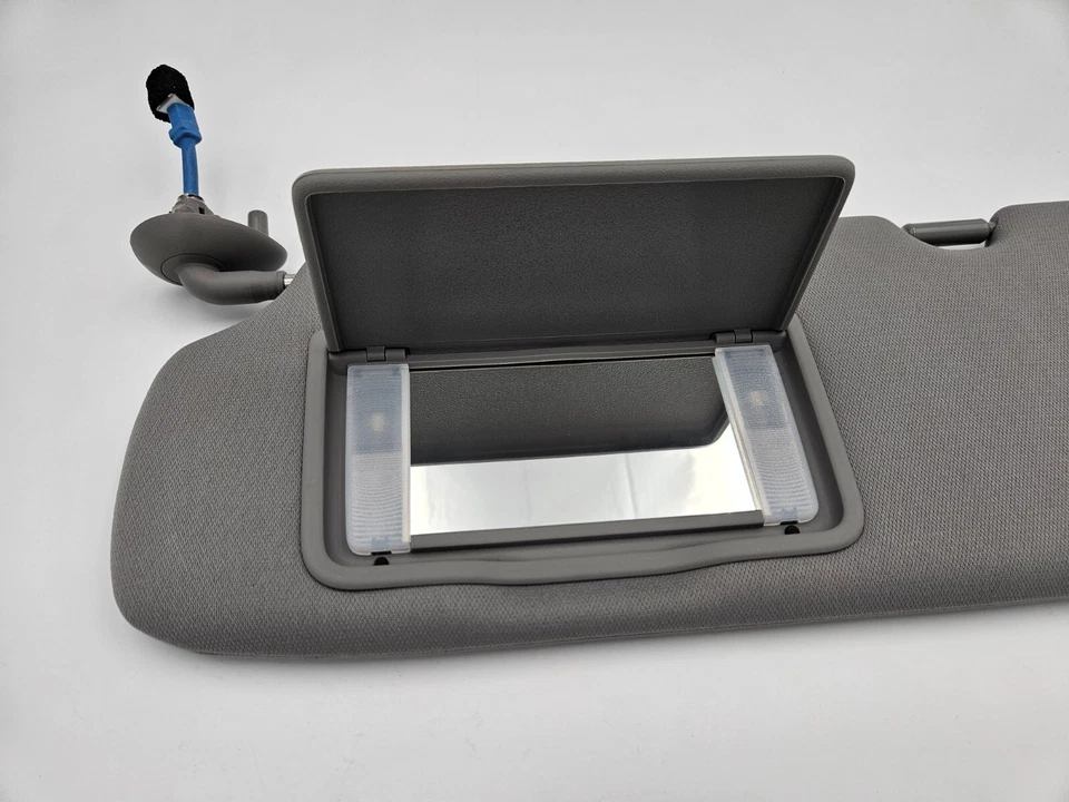 Parasol gris conductor izquierdo Honda Cr-v 2017-2022 NH836L doble luz OEM Foto 2 de 4