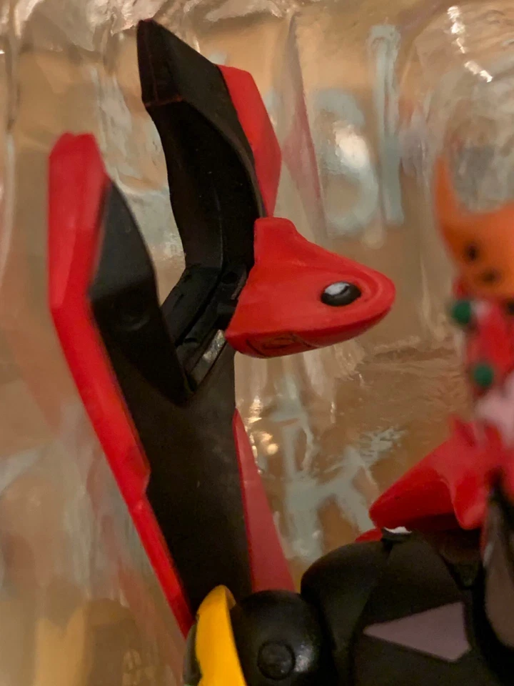 *DAÑADO* Figura de acción Neon Genesis Evangelion: Evangelion 2.0 MAFEX Foto 4 de 4