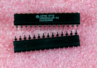 2 Stk.  HM6264ALSP  8k x 8 Static RAM