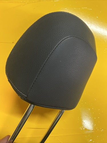 2014,2015,2016,2017,2018 Subaru Forester Front Chair Headrest black leather 👌 - Picture 6 of 12