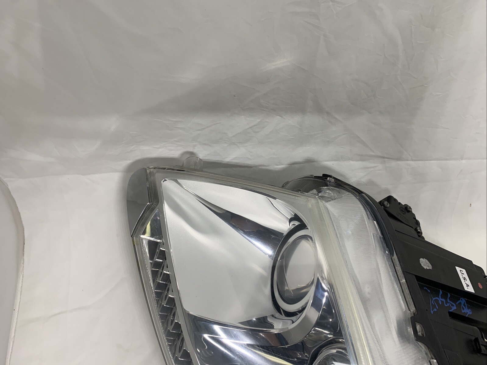 09-13 Maserati Quattroporte M139 Left Driver Headlight Lamp HID Xenon Chrome OEM
