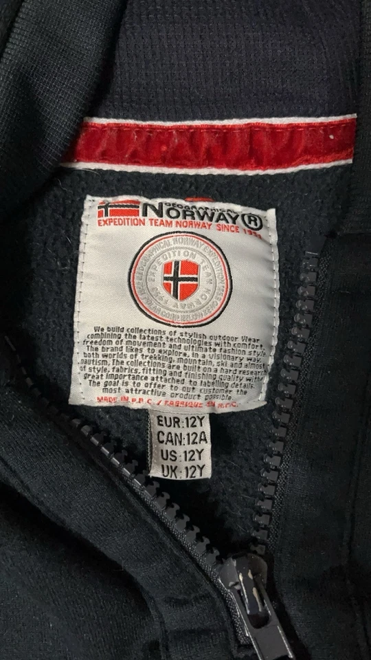 Толстовка с капюшоном географическая Норвегия США 12Y черная с передним чехлом - Изображение 3 из 4