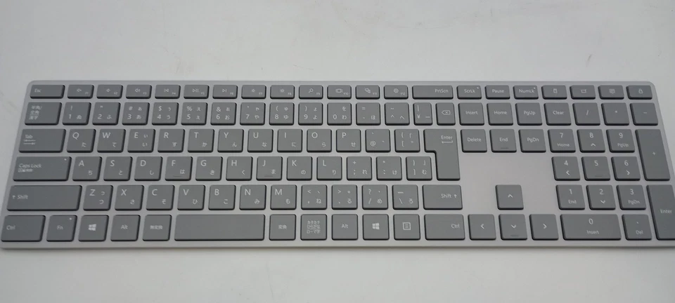 MICROSOFT WIRELESS SURFACE KEYBOARD, JAPANESE/ENGLISH FONT - SILVER - Image 2 of 4