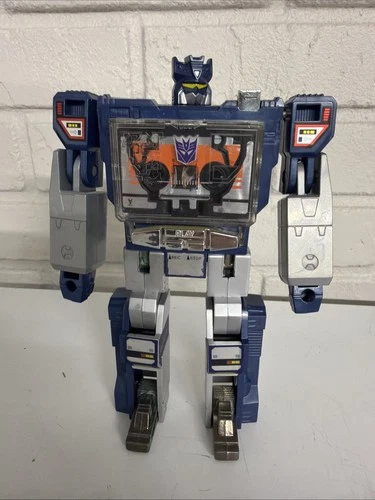 VTG TRANSFORMERS G1 SOUNDWAVE CASSETTE PLAYER ROBOT 1984 TAKARA WITH CASSETTE