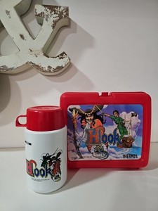 Vintage Robin Williams Hook Movie Red Plastic Lunchbox w/Thermos Peter Pan Used