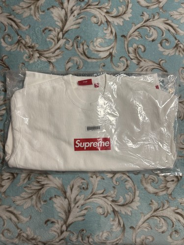 SUDADERA SUDADERA CON CAPUCHA BURBERRY SUPREME WASHED BOX LOGO CUELLO REDONDO (GRANDE) (BLANCO) SS25 - Imagen 11 de 16