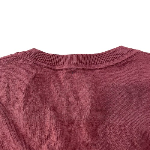 Nuevo con etiquetas Suéter Gap Para Hombres Mediano Cuello en V Algodón Suave Tejido Pullover Rojo Russo Precio de venta sugerido por el fabricante $40 - Imagen 4 de 17