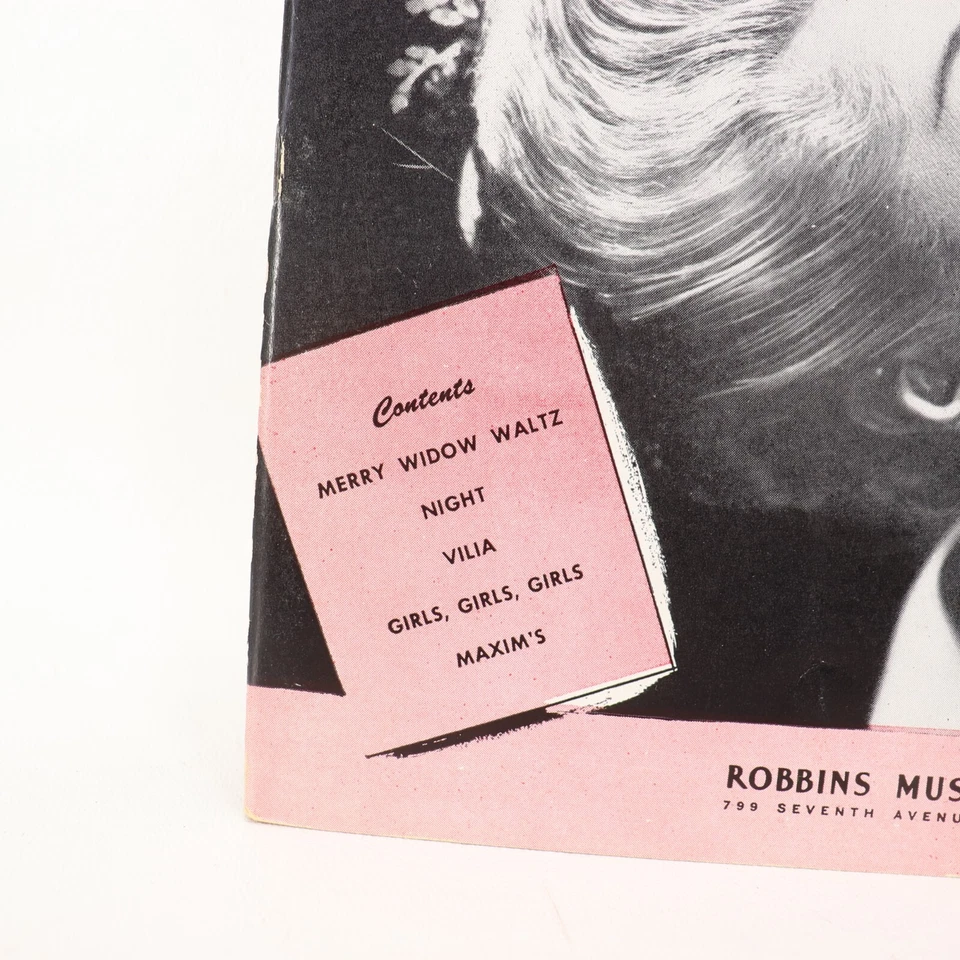 Merry Widow Souvenir Movie Songbook Sheet Music Score 1952 MGM Lana Turner Photo - Image 4 of 4