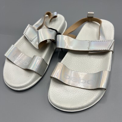 bebe Girls White Silver Strap Sandals Size XL 11/12