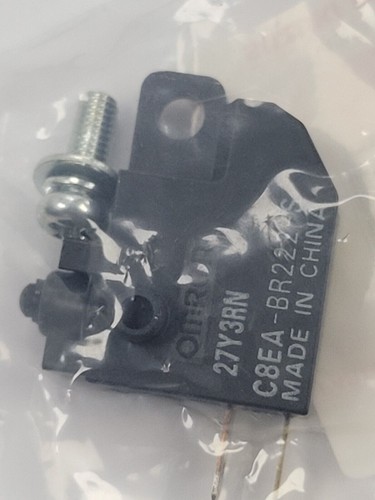 Suzuki GSX-R AN DL650 DR200 Boulevard Kingquad LT Front Brake Switch C8EA-BR222 - Picture 4 of 10