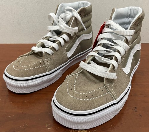 frappe true white vans