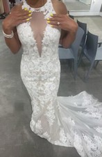 Galina Signature Wedding Gown Size 2 from Davids Bridal Store
