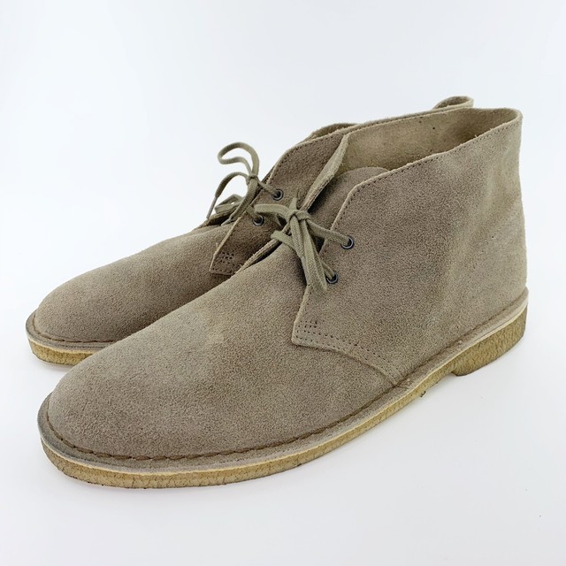 clarks desert boots distressed taupe