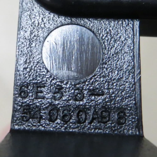 2010-2012 Ford Fusion / 2010-2011 Mercury Milan - Console Lid Latch Foto 4 de 4