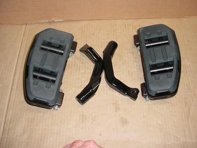 Harley Davidson  23-25 CVO Switchback Mini Footboard and Mount Kit    15734 