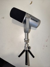 Shure MV7 USB XLR Podcasting Dynamic Microphone - Silver