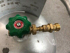 NEW FORKLIFT GAS COUPLING TO SUIT 9KG BBQ BOTTLE GAS COUPLING TO SUIT 9KG