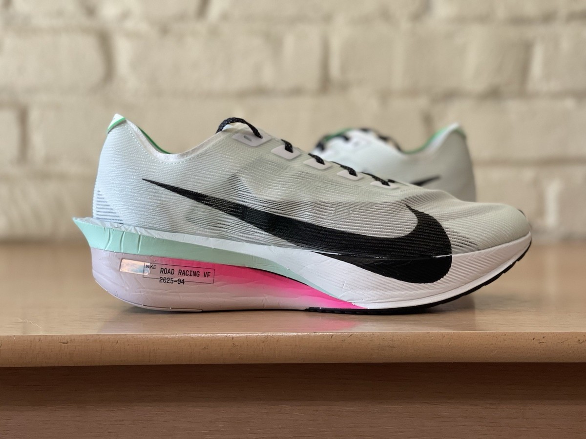 靴 NIKE zoomx vaporfly next % 4 s-l1200.jpg