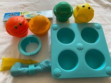 melissa and doug sand cupcake set