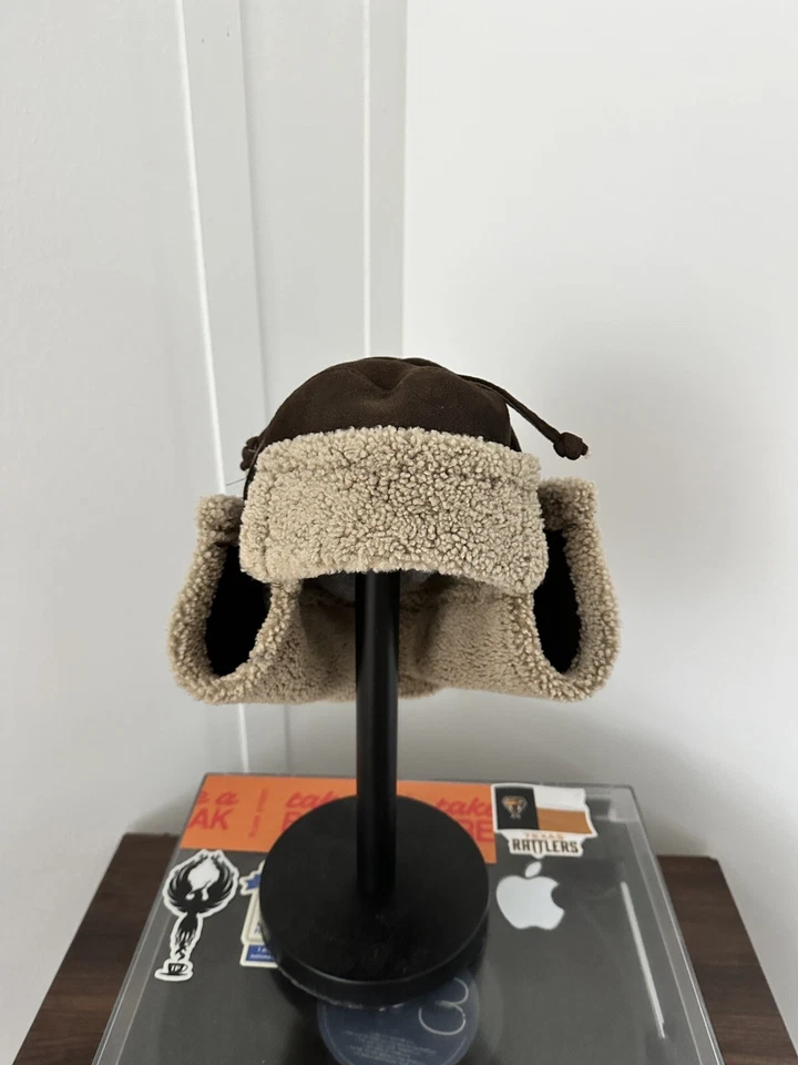 Sombrero de aviador vintage de piel de oveja Burberry Foto 3 de 4