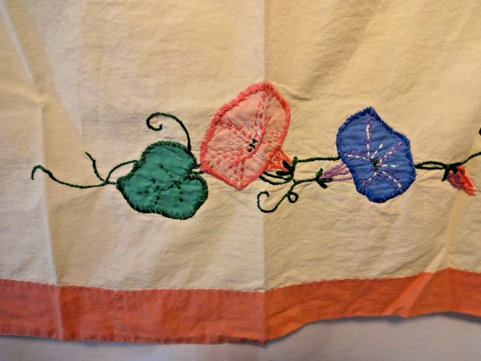 Colcha cubrecama vintage hecha a mano con apliques Morning Glory con tocador bufanda rosa Foto 4 de 4