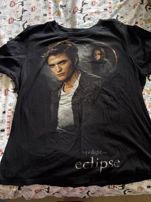 Twilight Saga Eclipse Edward Bella Shirt