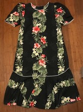 Vintage Royal Hawaiian Creations M Black Pink White Floral Maxi Dress