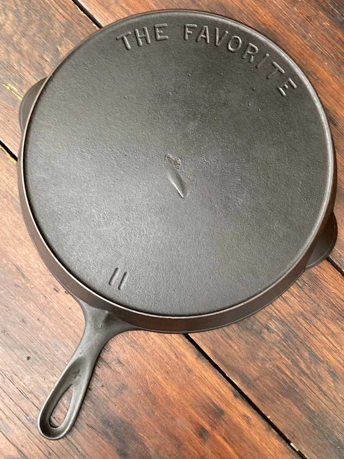 “The Favorite” #11 Cast Iron Skillet