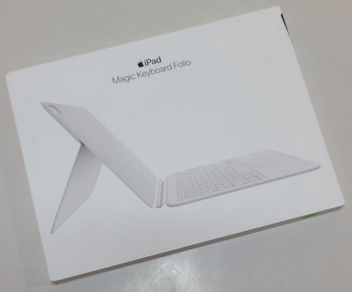 Apple Magic Keyboard Case iPad 10th Gen / A16 White A2695 MQDP3LL/A - VERY GOOD