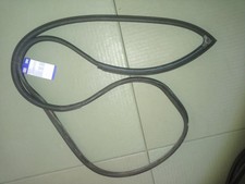 A2107200178 Original Türdichtung vorne links Mercedes E320 Limousine, W210, 1995 A2107200178 Original Türdichtung vorne links Mercedes E320 Limousine, W210, 1995