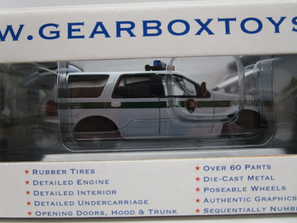 Gearbox Ford Expedition Diecast 1:43 Scale U.S. National Park Service Police - Image 3 of 4