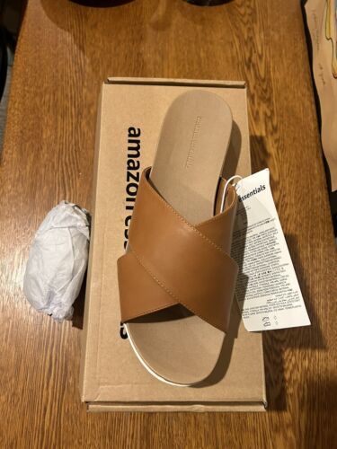 Amazon Essentials Damen Criss Cross Sandale Größe 5,5 neu in OVP hellbraun - Bild 2 von 3