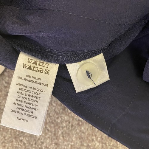 Tommy Bahama Womens Bermuda Shorts Stretch Active Navy Blue Size S - Small - NWT - Picture 15 of 18