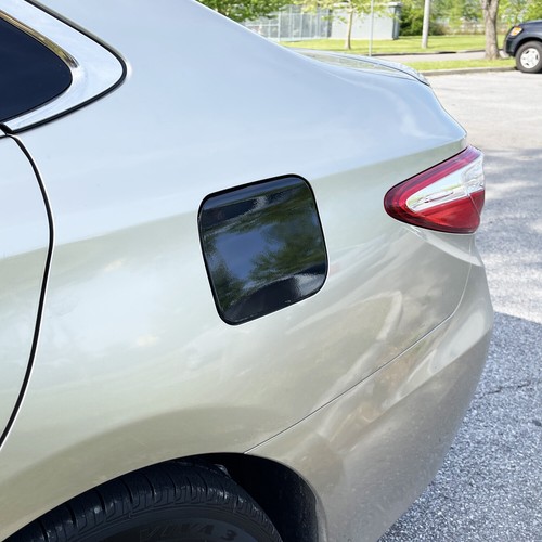 Blackout Vinyl Overlay for 15-17 Toyota Camry Gas Cap Door - Picture 2 of 2