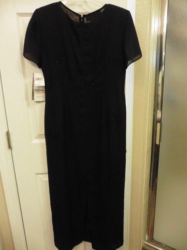 NWT Maggy London Short Sl Sheath Plum Colored Embroidered & Beaded Dress Size 8P - Picture 8 of 11