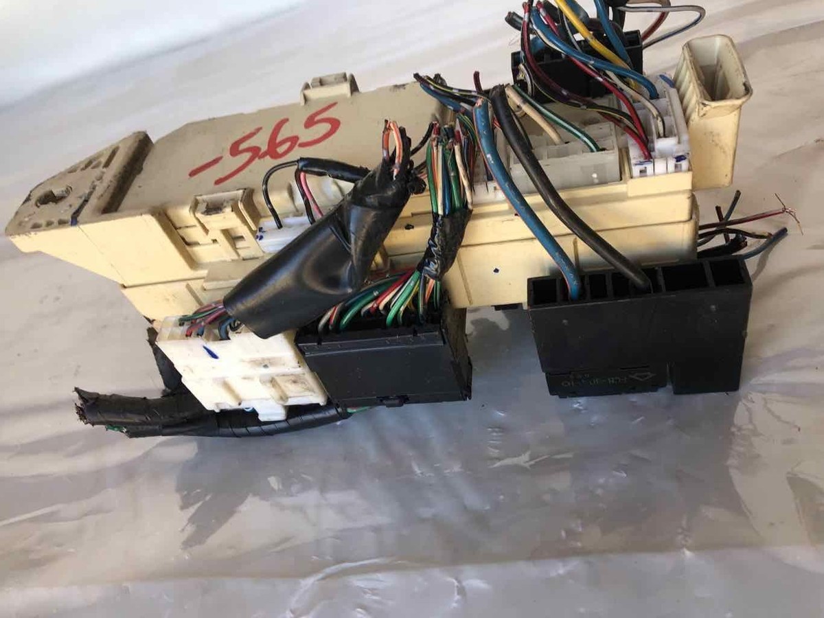 2002 FORD ESCORT Under Dash Fuse Box Cabin Relay Fusebox 2.0L ZX2