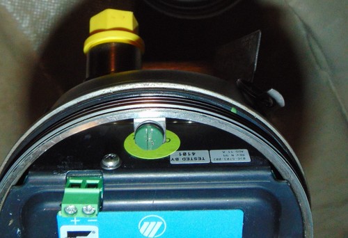 ASSEMBLY Magnetrol Eclipse 705 Guided Wave Radar Transmitter W/ hose & Bracket - Picture 6 of 11
