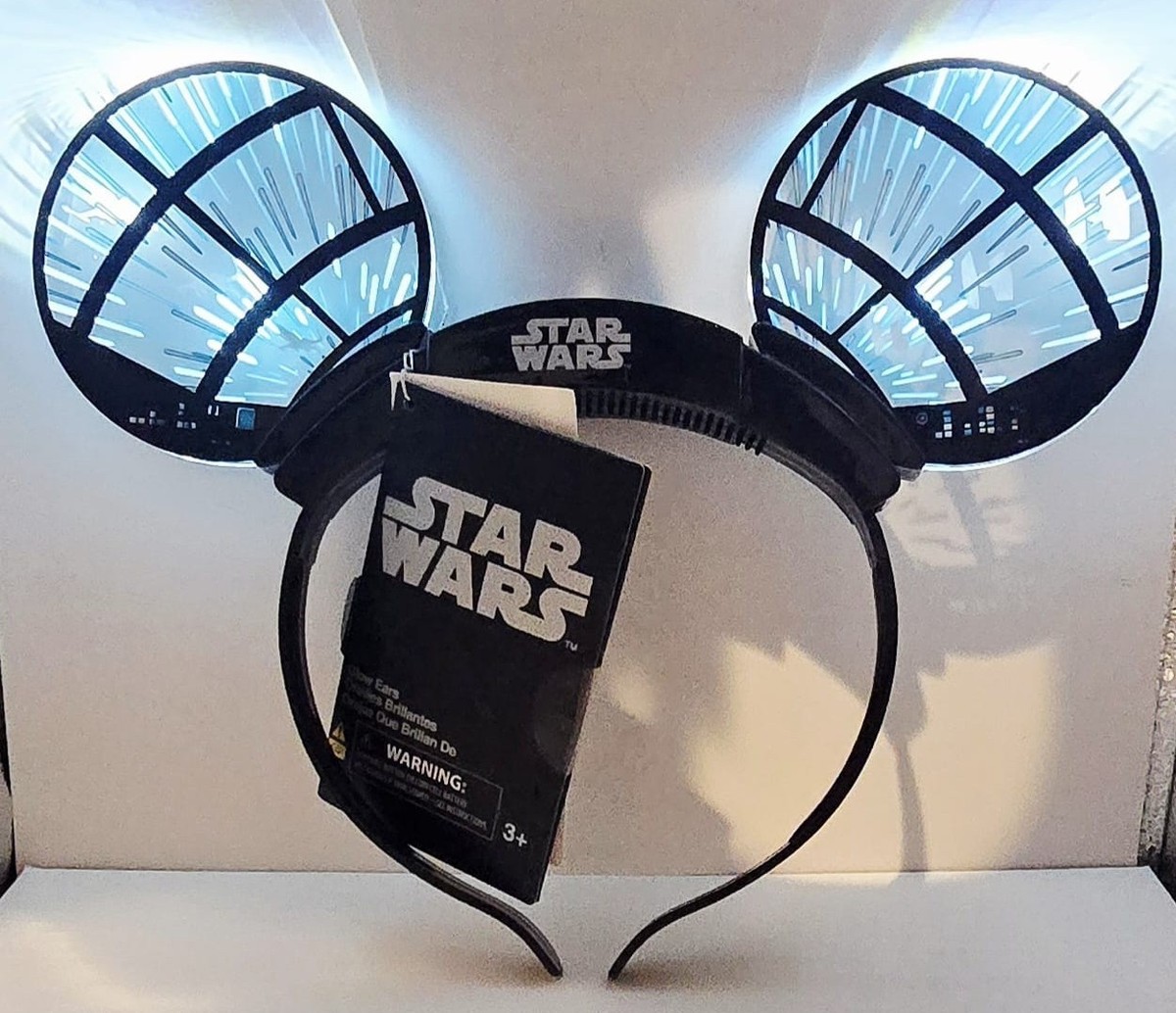 Disney’s Star Wars Limited Edition Light Up Mickey Ears 107346.png main image 3