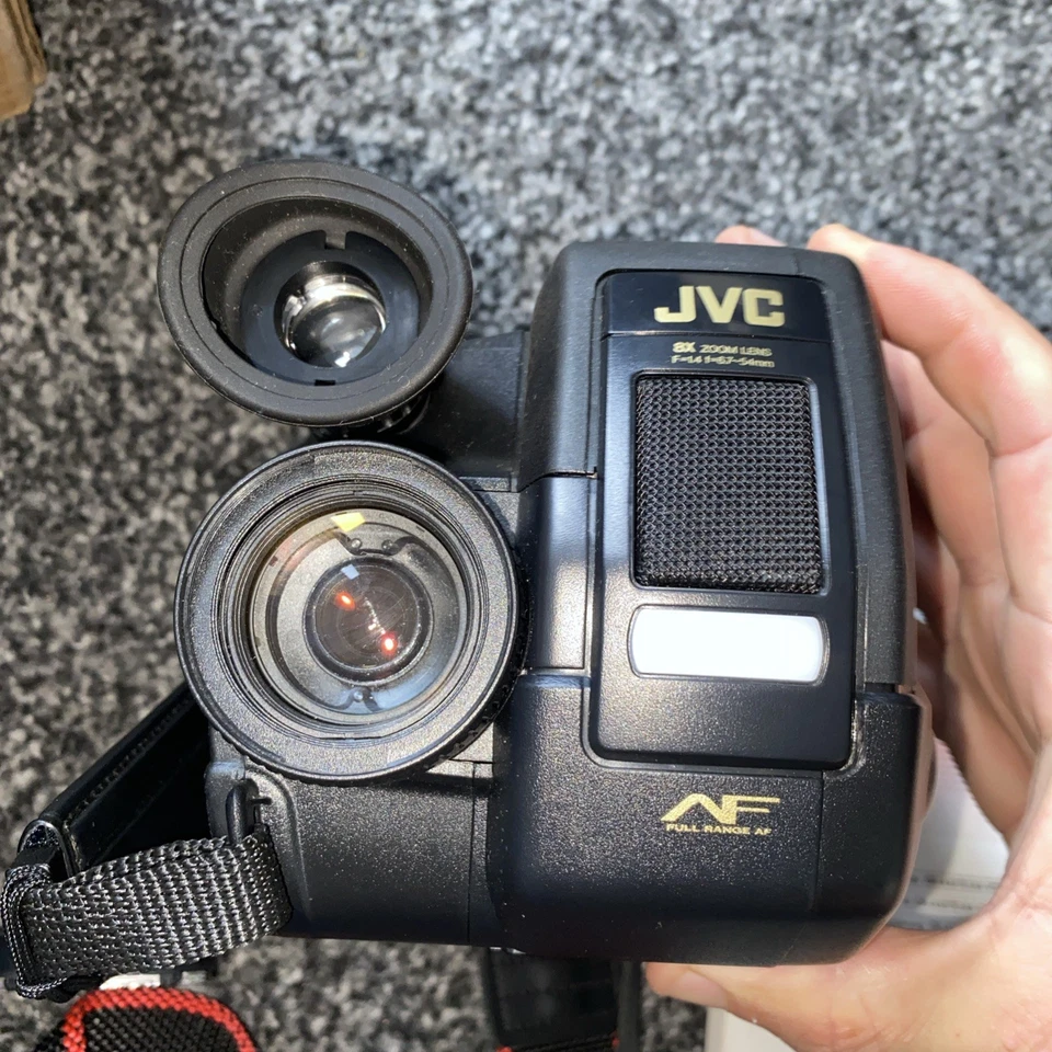 JVC GR-AX57 Compact VHS Camera Camcorder Black Untested - Image 3 of 4